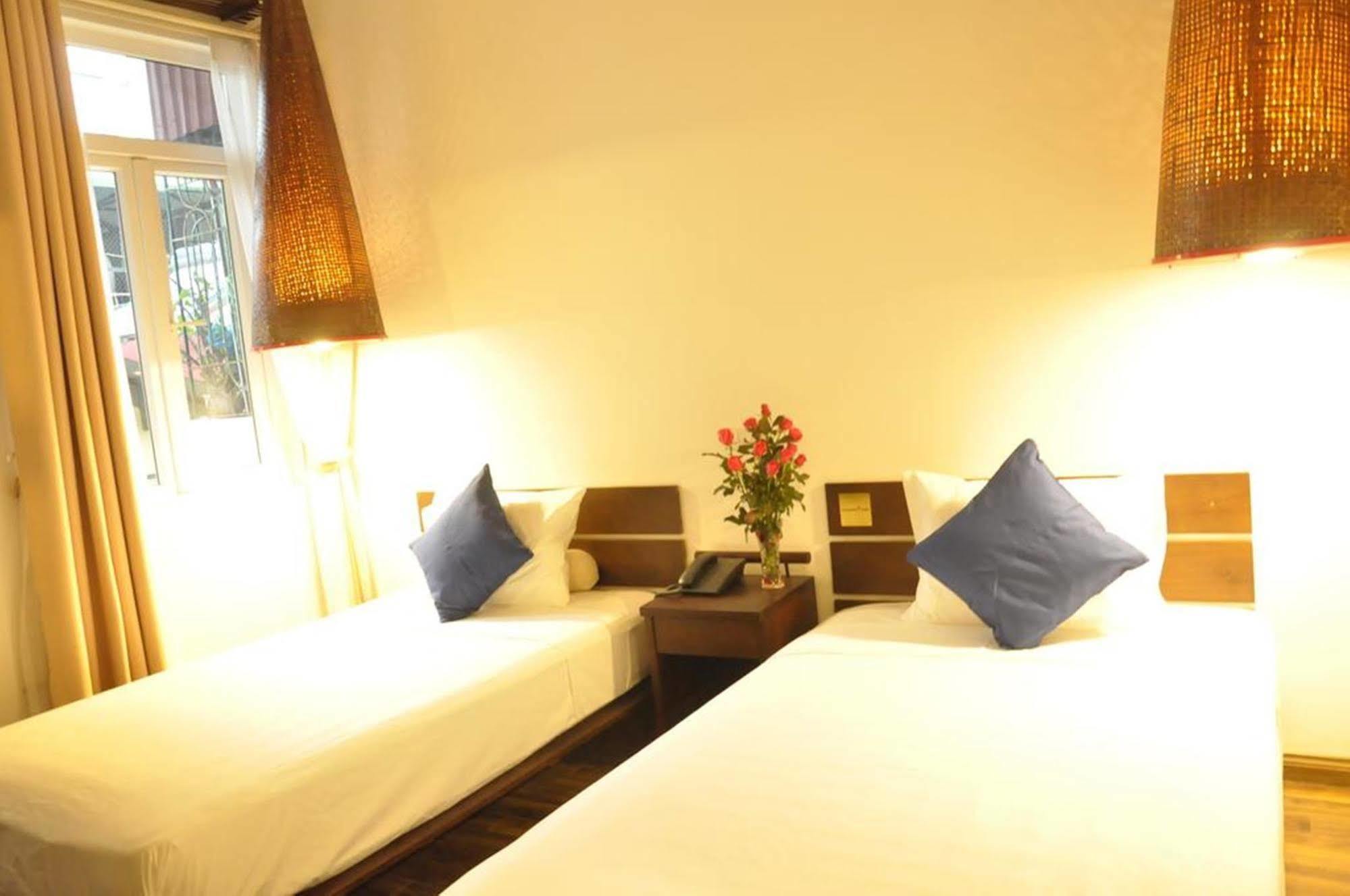 האנוי Cinnamon Cathedral Hotel מראה חיצוני תמונה